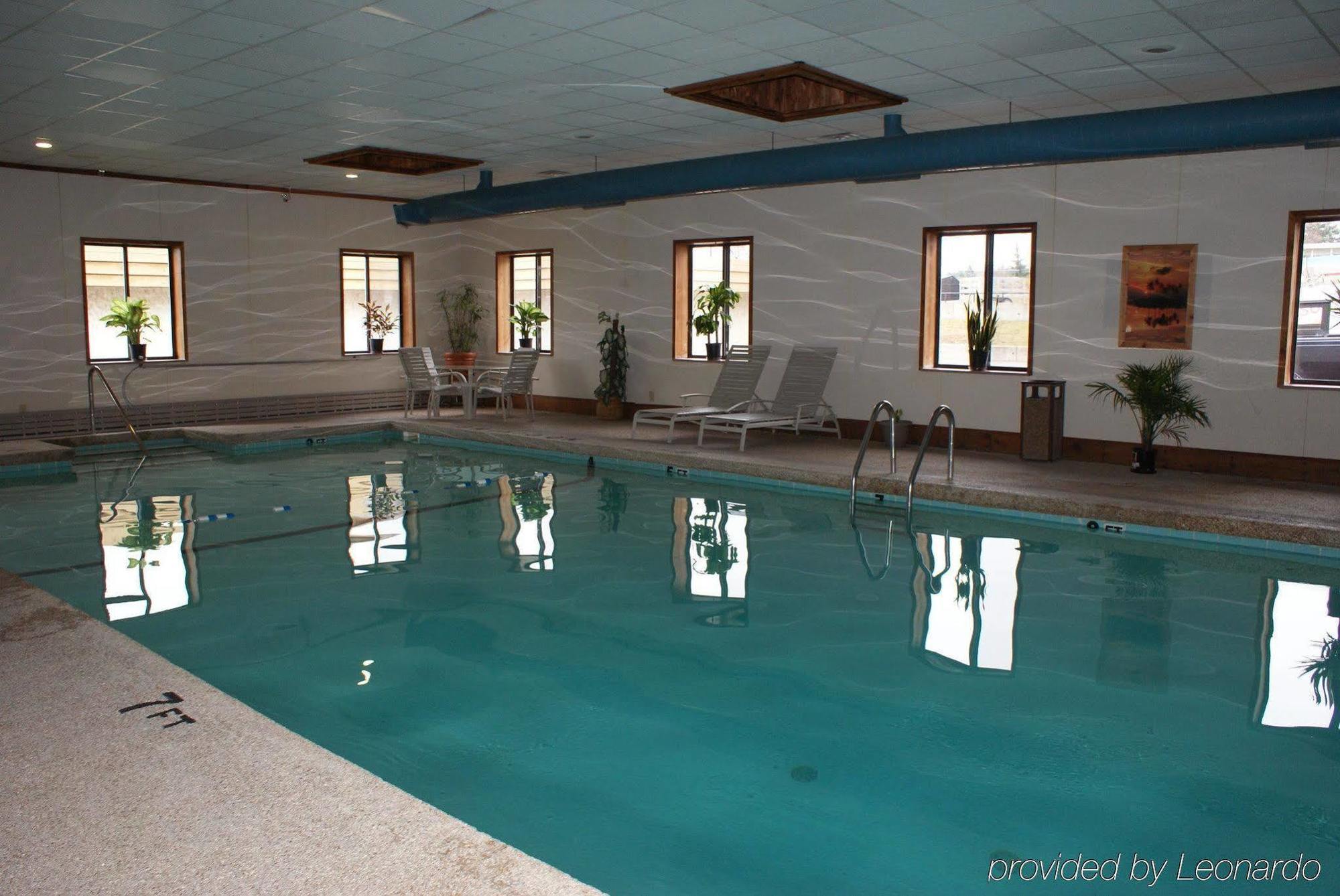 Americas Best Value Inn - Petoskey Facilities photo